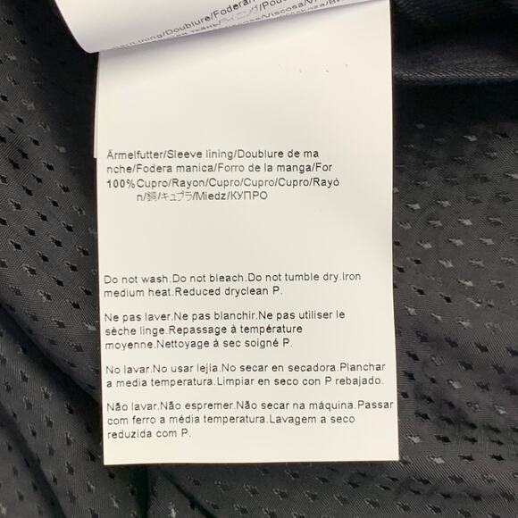 HUGO BOSS Size 44 Black Wool Single Breasted Notch Lapel Suit - Picture 13 of 16